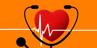 Heart-Attack-Symptoms-in-hindi